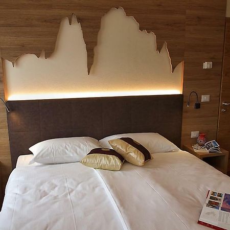 Botton D'Oro Delle Dolomiti Bed & Breakfast Vattaro Bagian luar foto