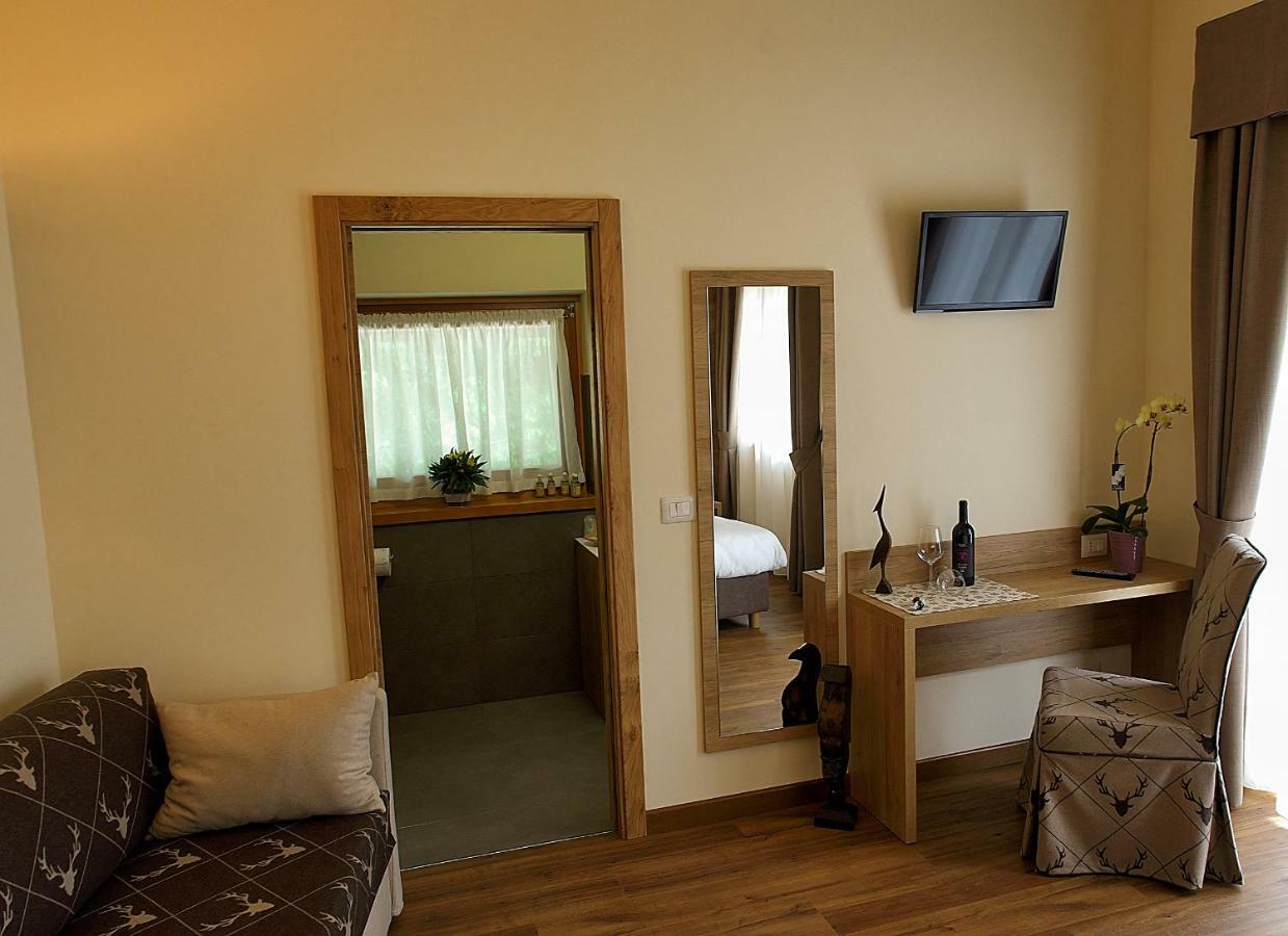 Botton D'Oro Delle Dolomiti Bed & Breakfast Vattaro Bagian luar foto