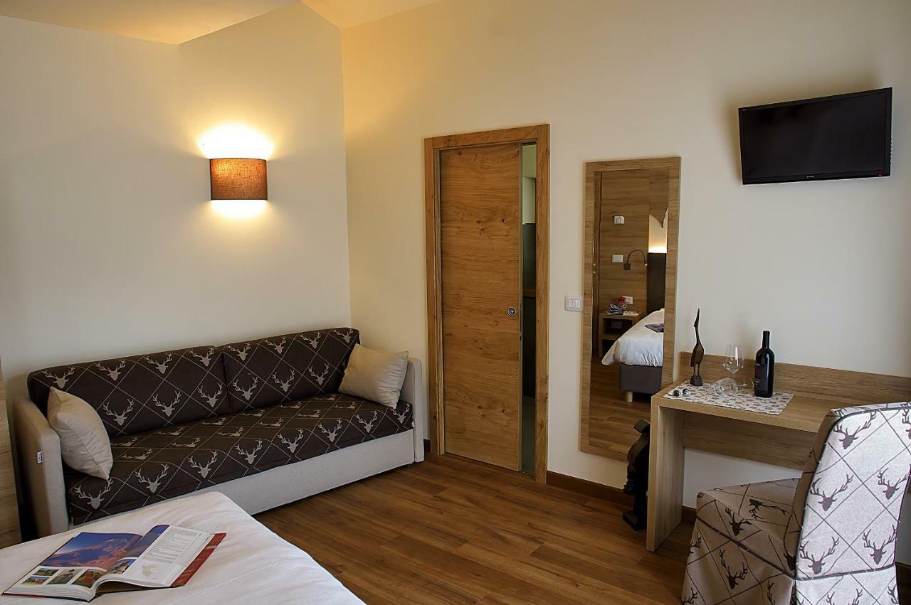 Botton D'Oro Delle Dolomiti Bed & Breakfast Vattaro Bagian luar foto